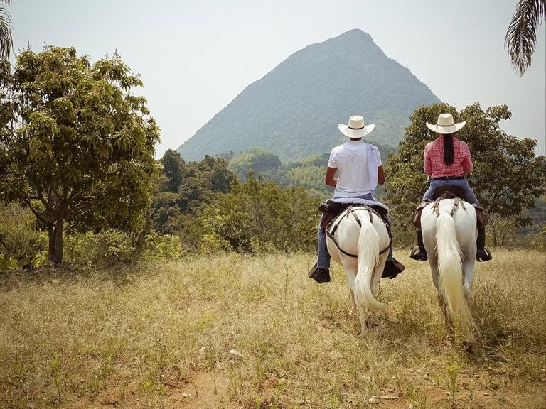 Cero Tusa Springs Horseback riding